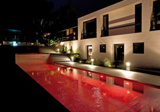 Pool lighting