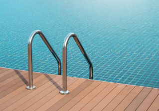 Schwimmbad-Ausstattung Außenbereich